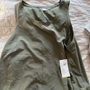 Old navy active maternity tank